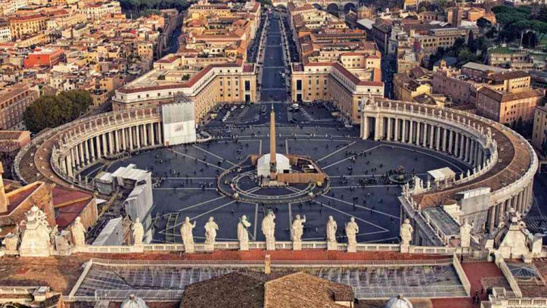 Vatikán – Malá země s velkým vlivem