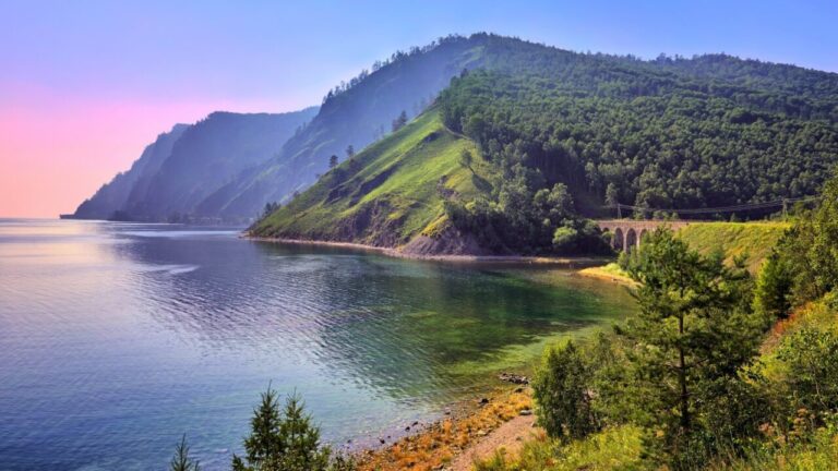 Jezero Bajkal – Klenot Sibiře plný tajemství a úžasných kontrastů